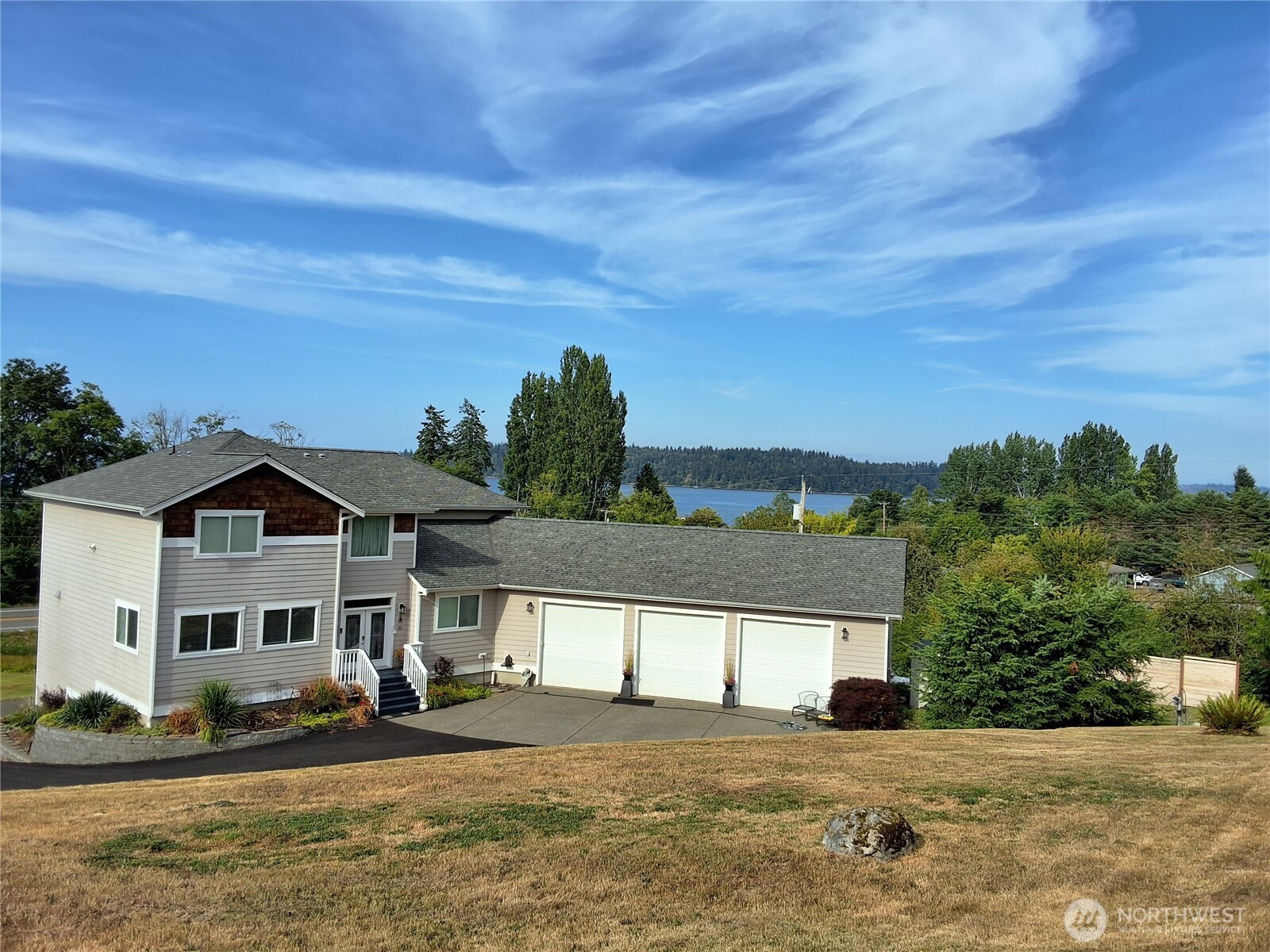 9498 SE Southworth Drive, Port Orchard, WA 98366