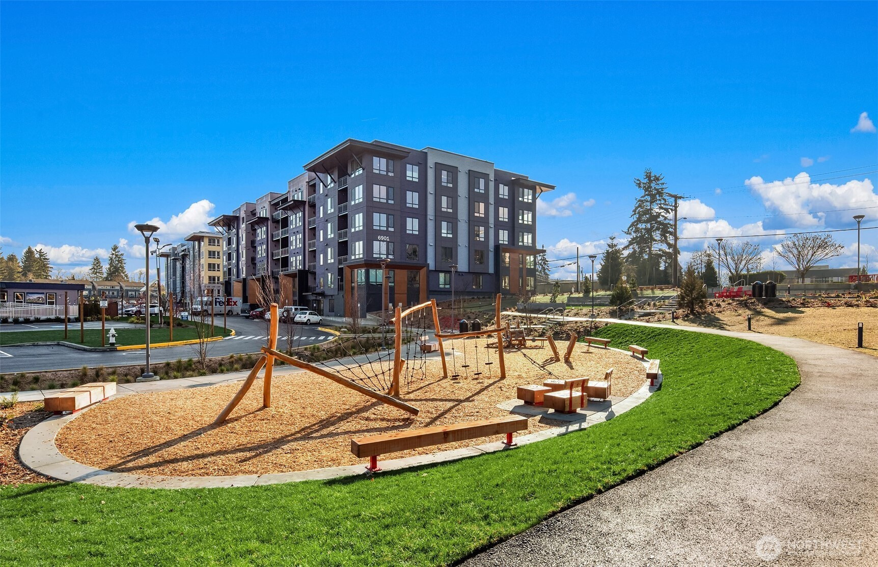 6901 NE 184th Lane, Kenmore, WA 98028