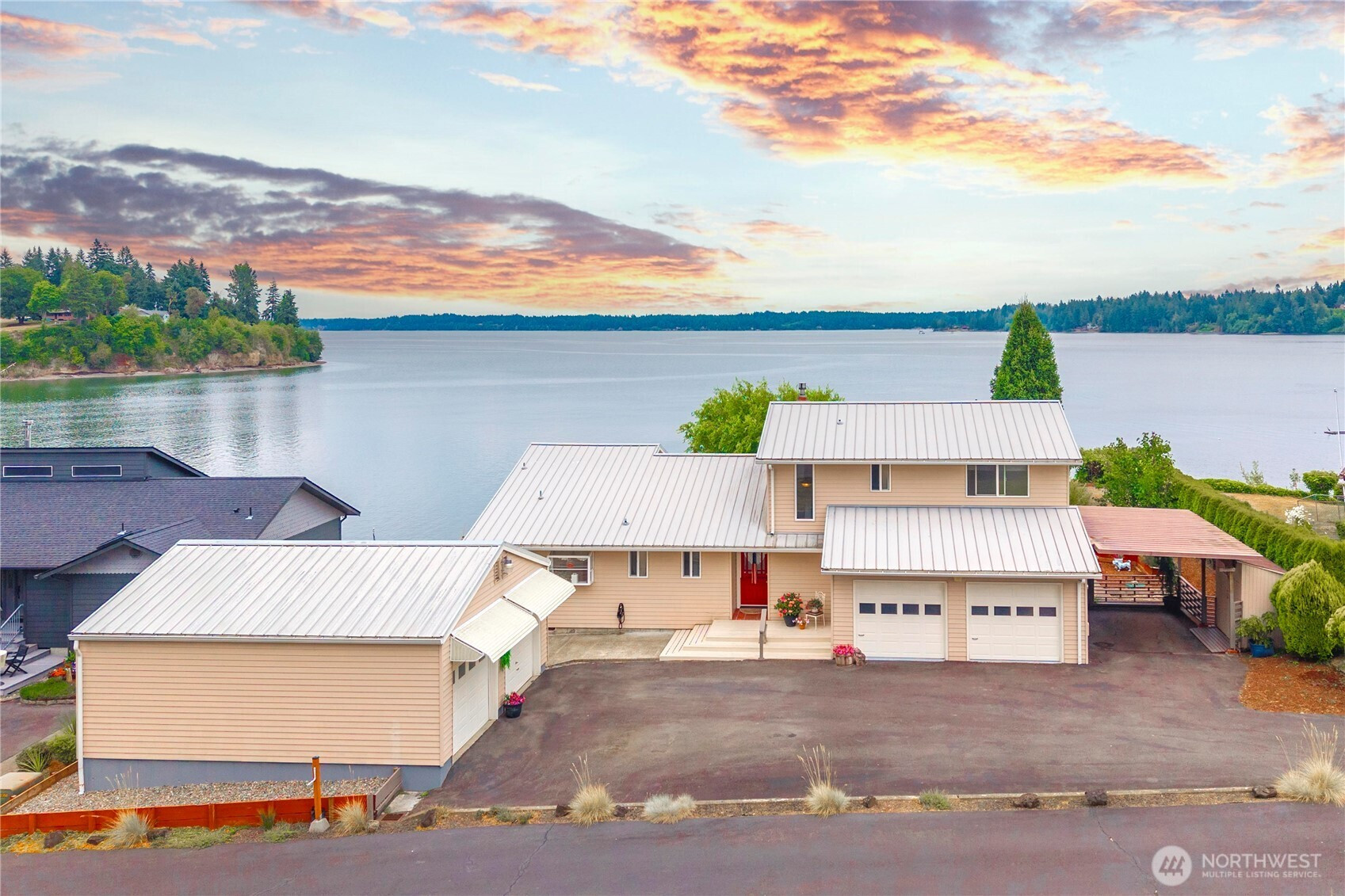 4030 SE Kamilche Point Road, Shelton, WA 98584