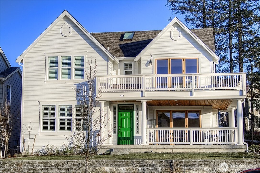 412 State Street S, Kirkland, WA 98033
