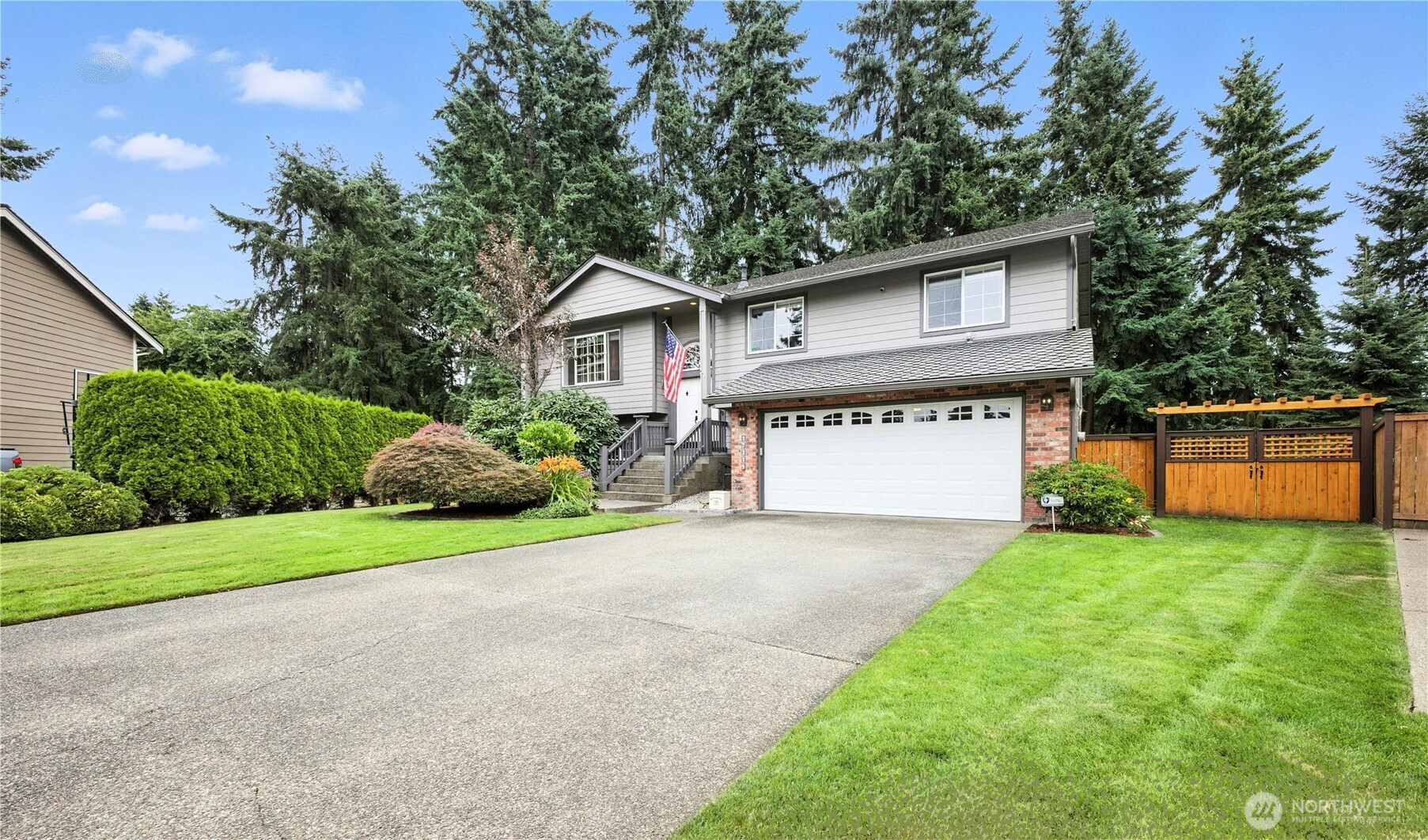 17319 87th Avenue Ct E, Puyallup, WA 98375