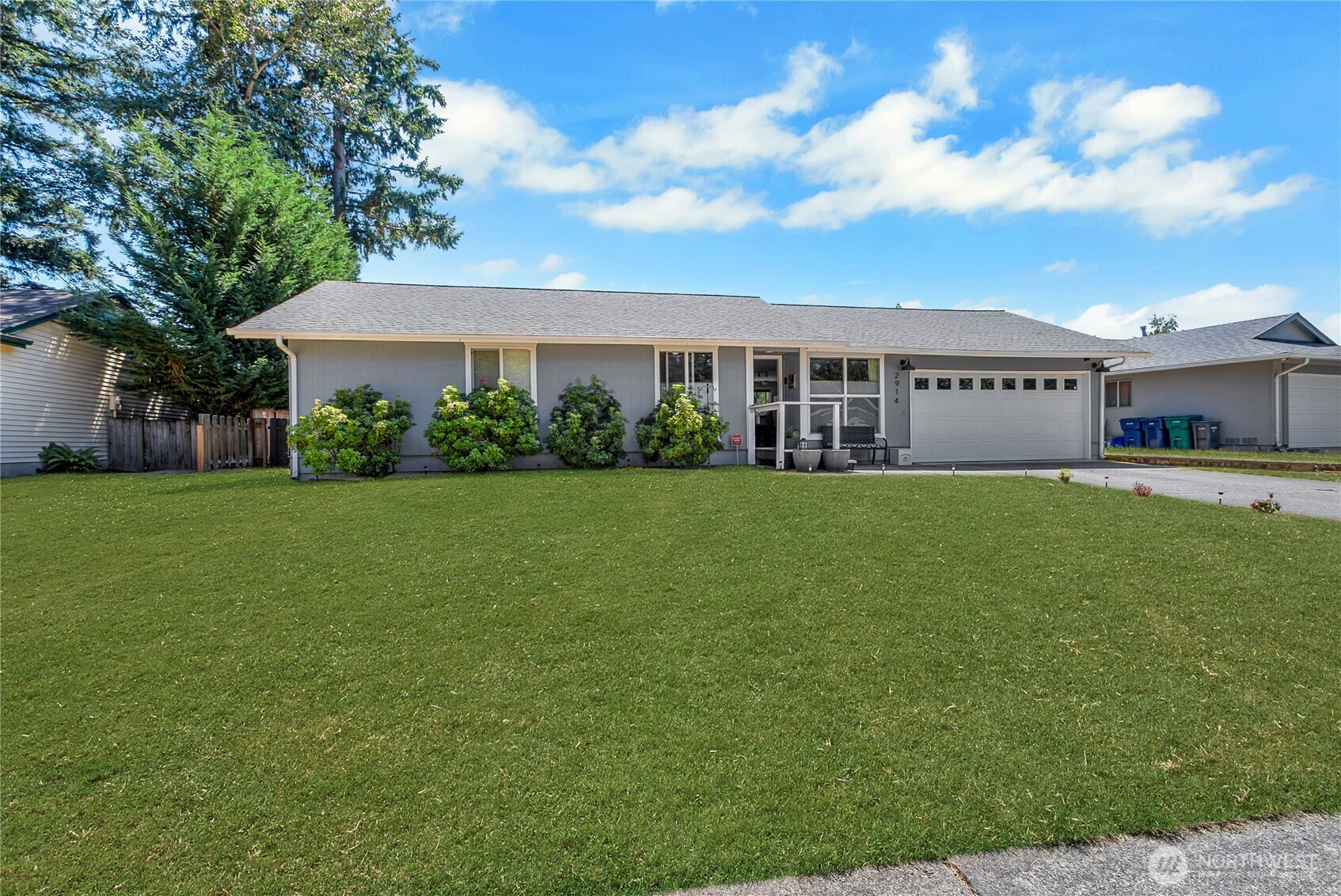 2914 Scenic Drive SE, Auburn, WA 98092