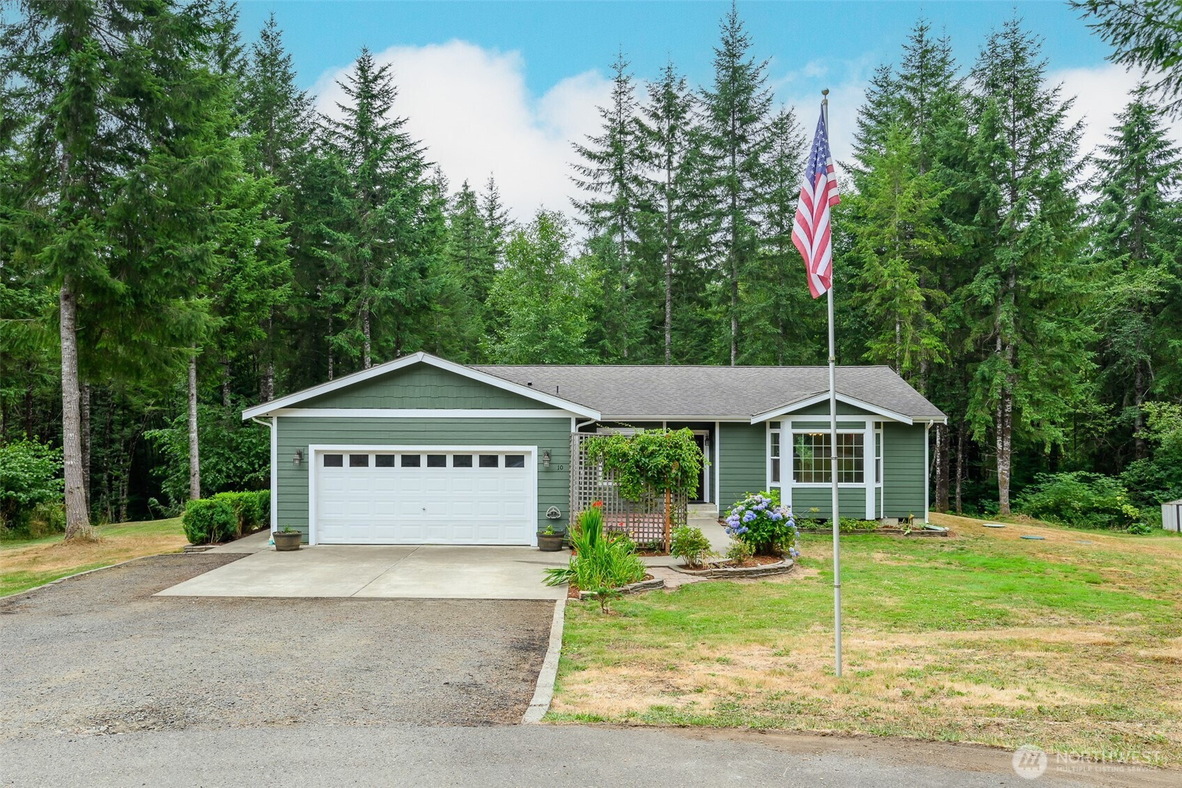 10 Fawn Lane, Elma, WA 98541