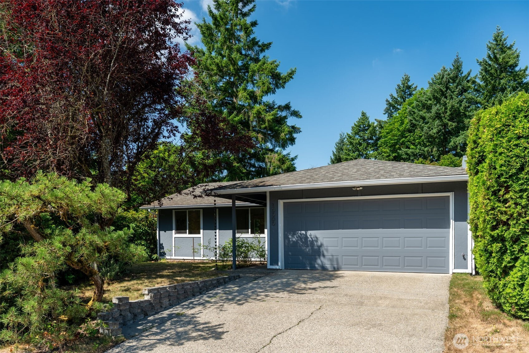 10909 156th Place NE, Redmond, WA 98052