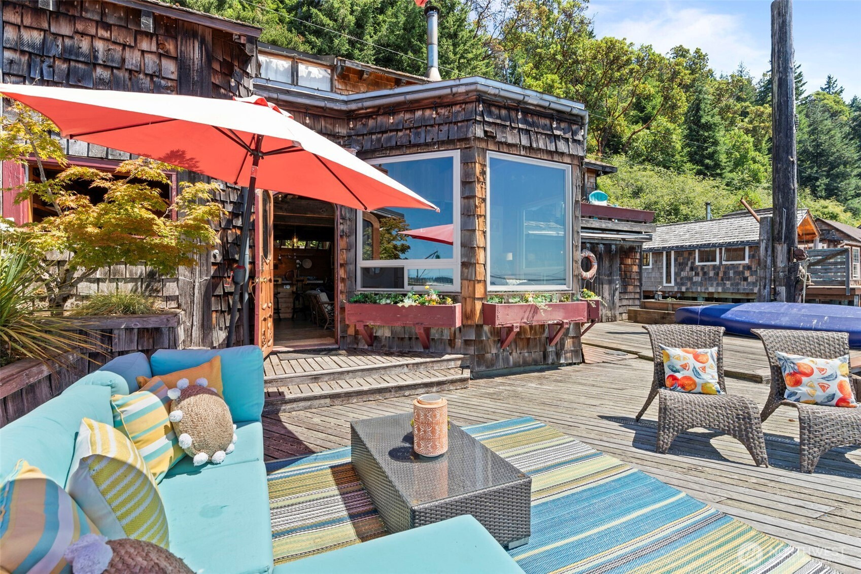 92 Salmon Beach, Tacoma, WA 98407