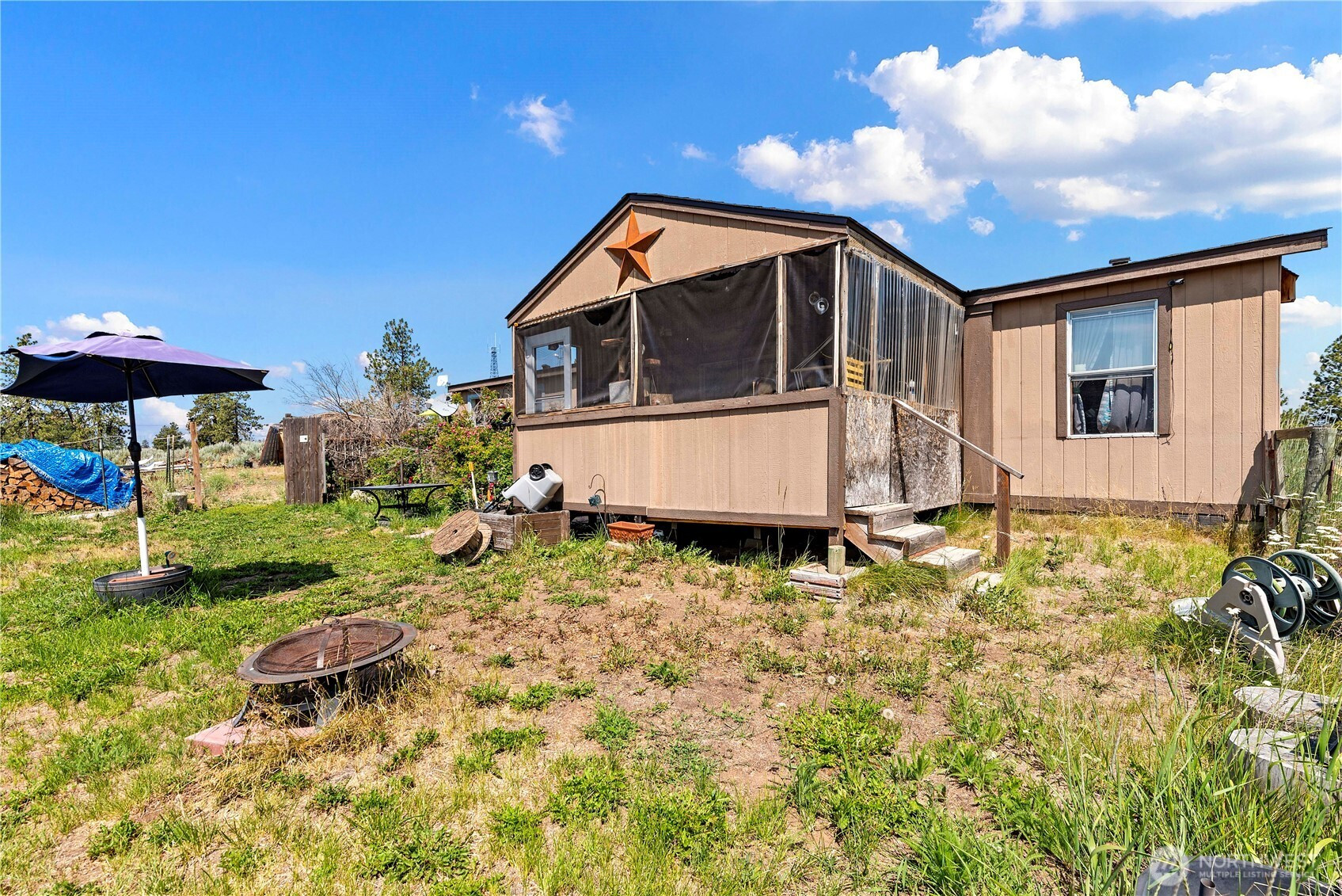 102 Blubird Lane, East Wenatchee, WA 98802