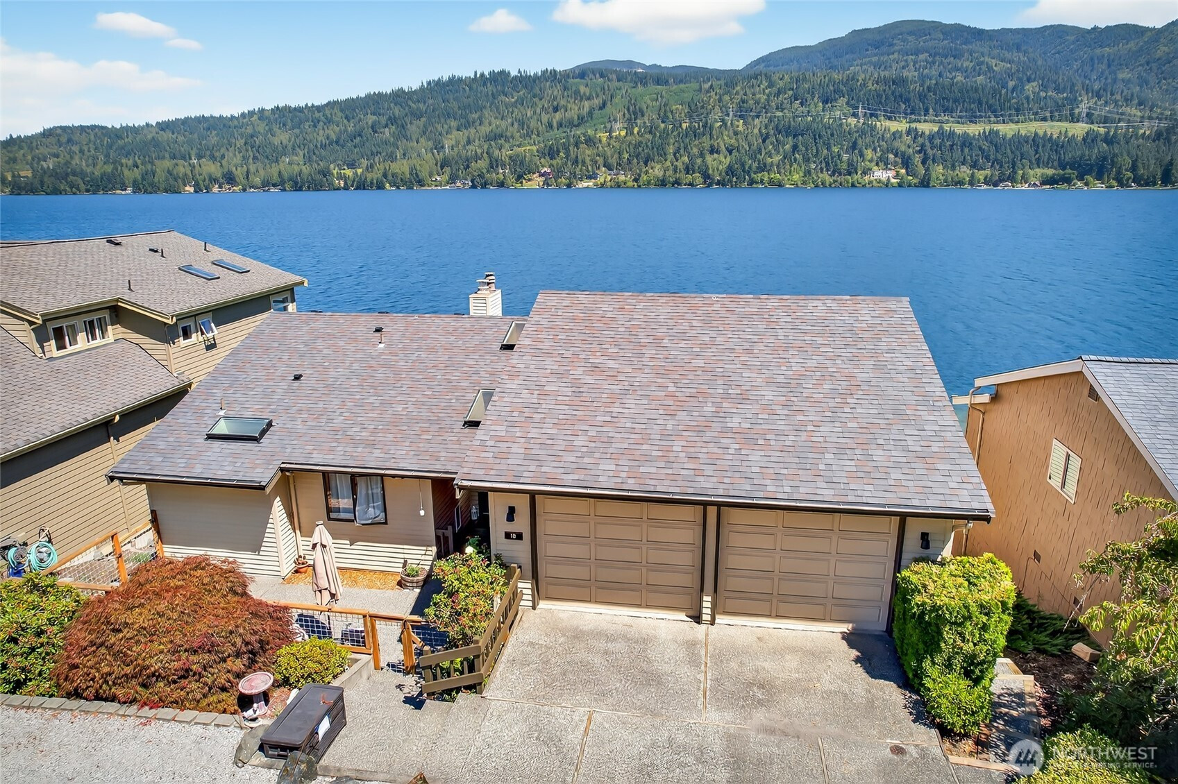 18 Far Summit Place, Bellingham, WA 98229