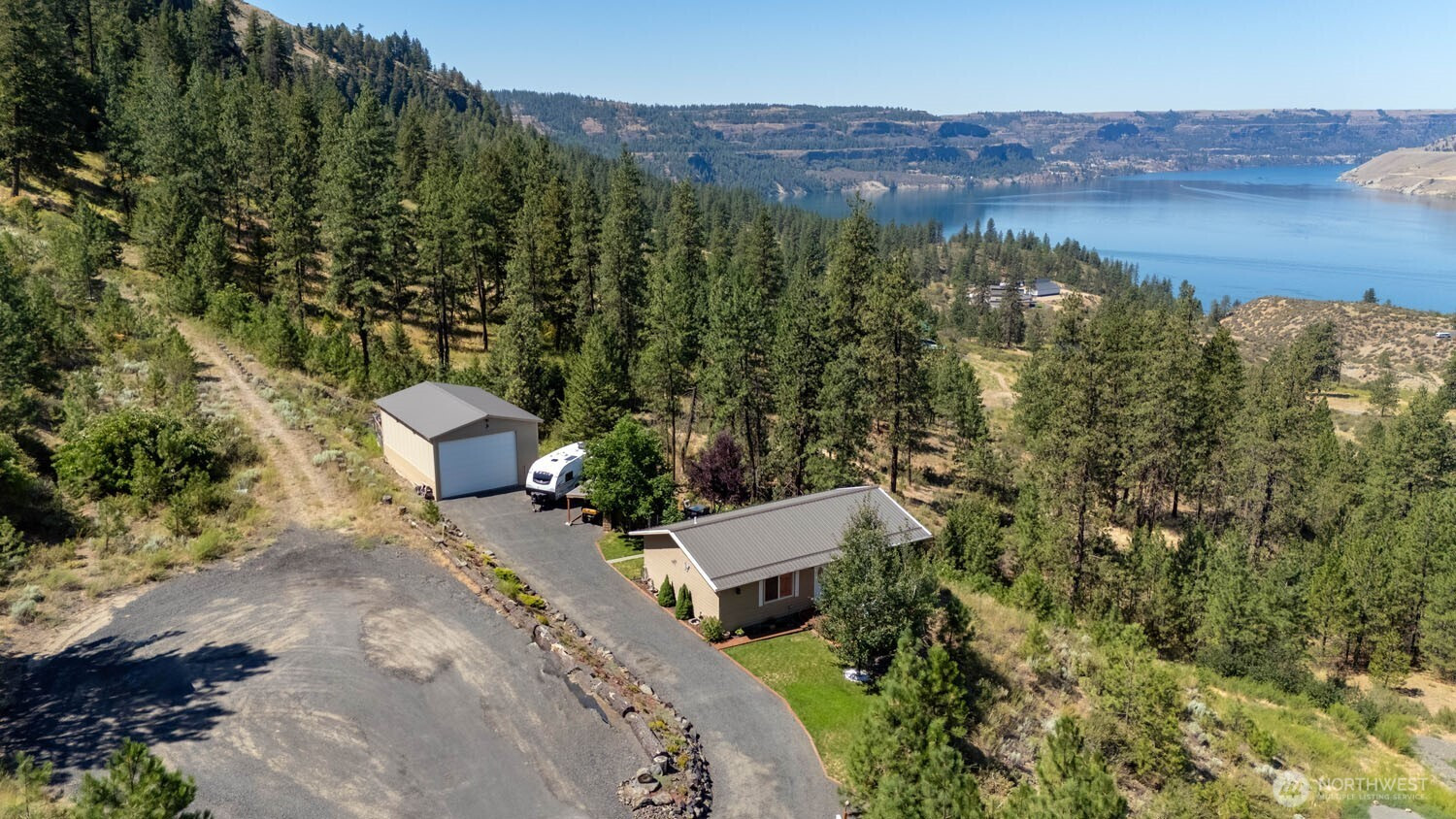 39235 Sun Ridge N, Deer Meadows, WA 99122