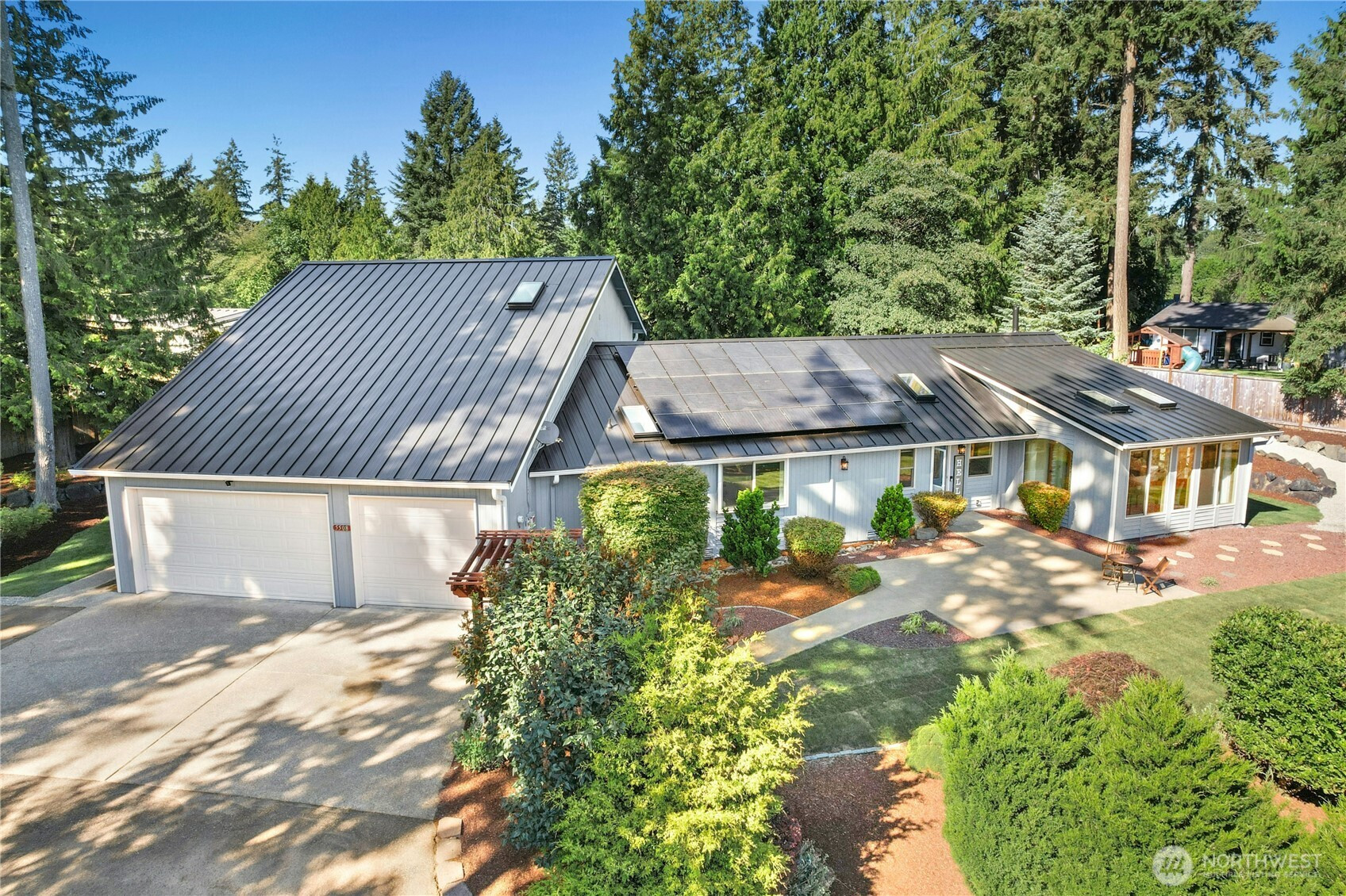 5508 NE 10th Street, Renton, WA 98059