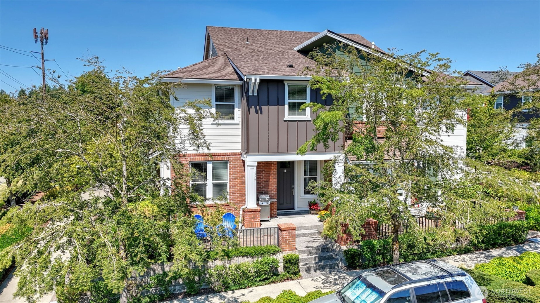1372 NE Hickory Lane, Issaquah, WA 98029