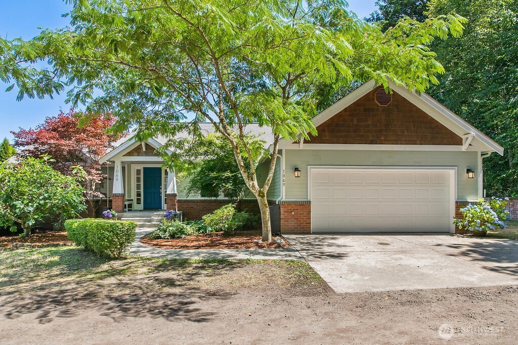 1069 NW Luoto Court, Poulsbo, WA 98370