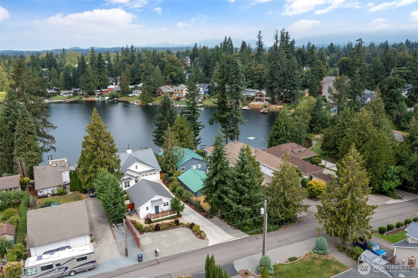 21756 SE 262nd Place, Maple Valley, WA 98038