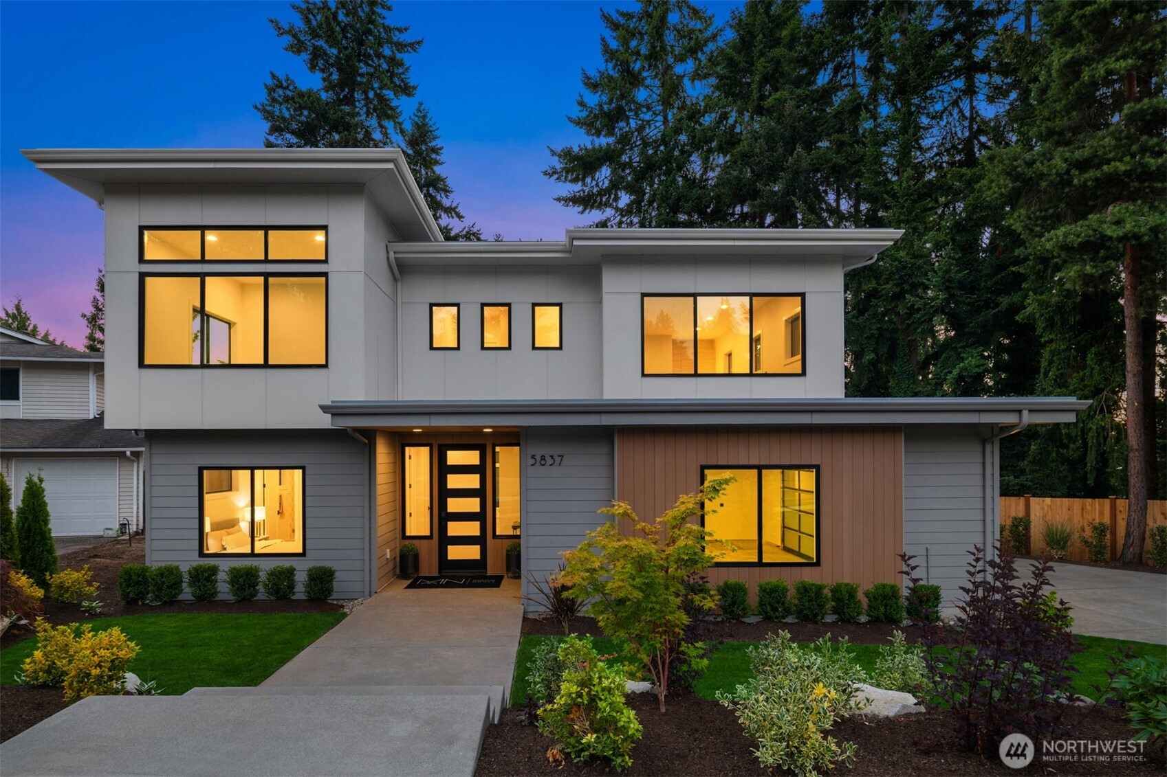 5837 112th Place NE, Kirkland, WA 98033