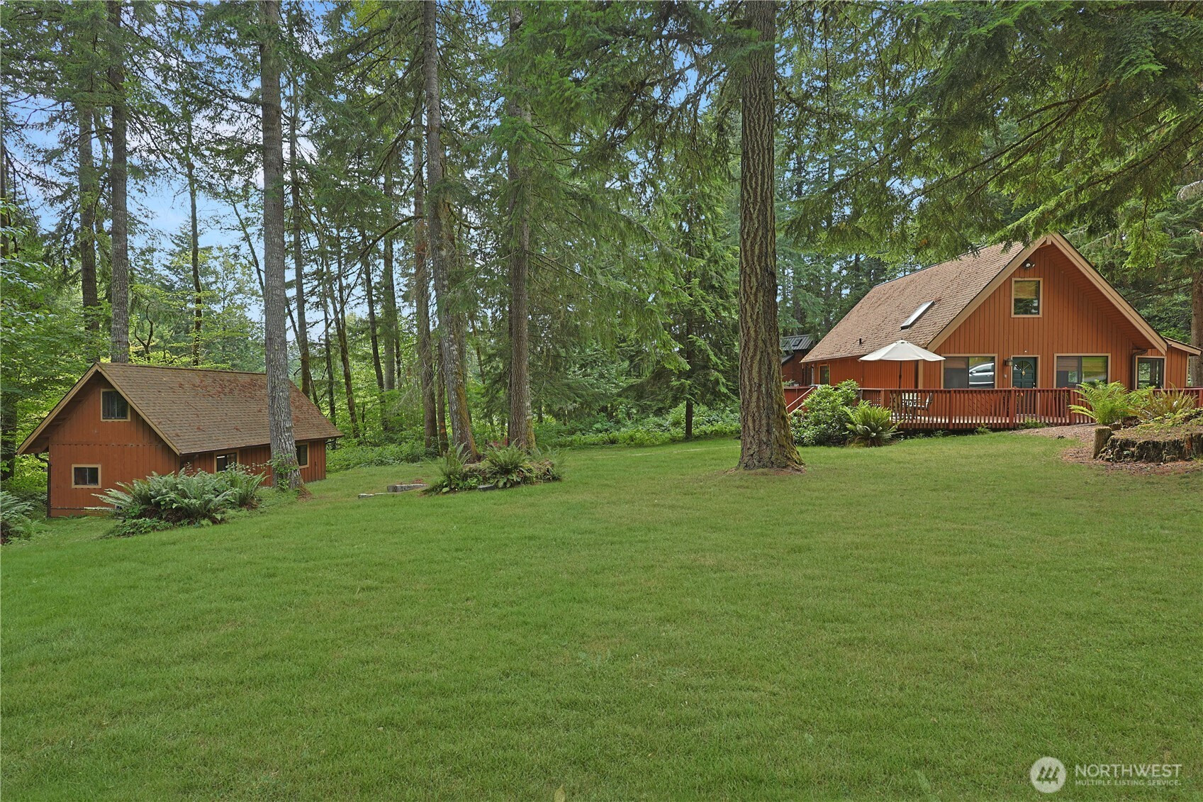 31218 Mount Tahoma Canyon Road E, Ashford, WA 98304