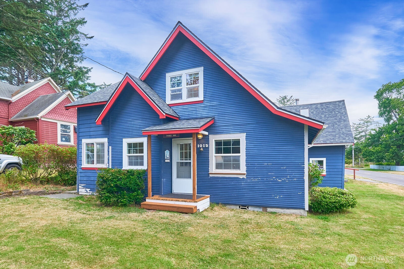 1015 40th Place, Seaview, WA 98644