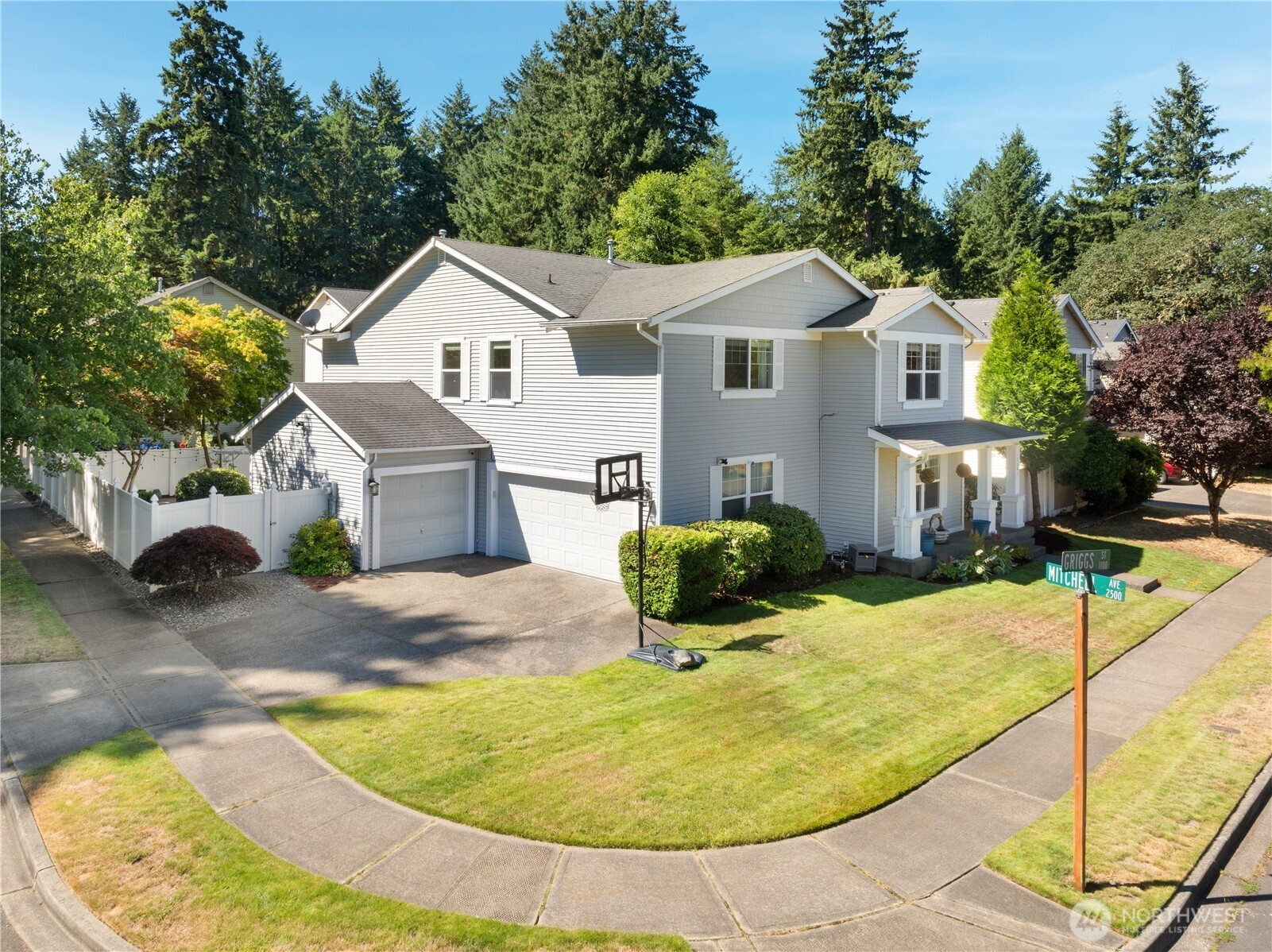 1151 Griggs Street, Dupont, WA 98327