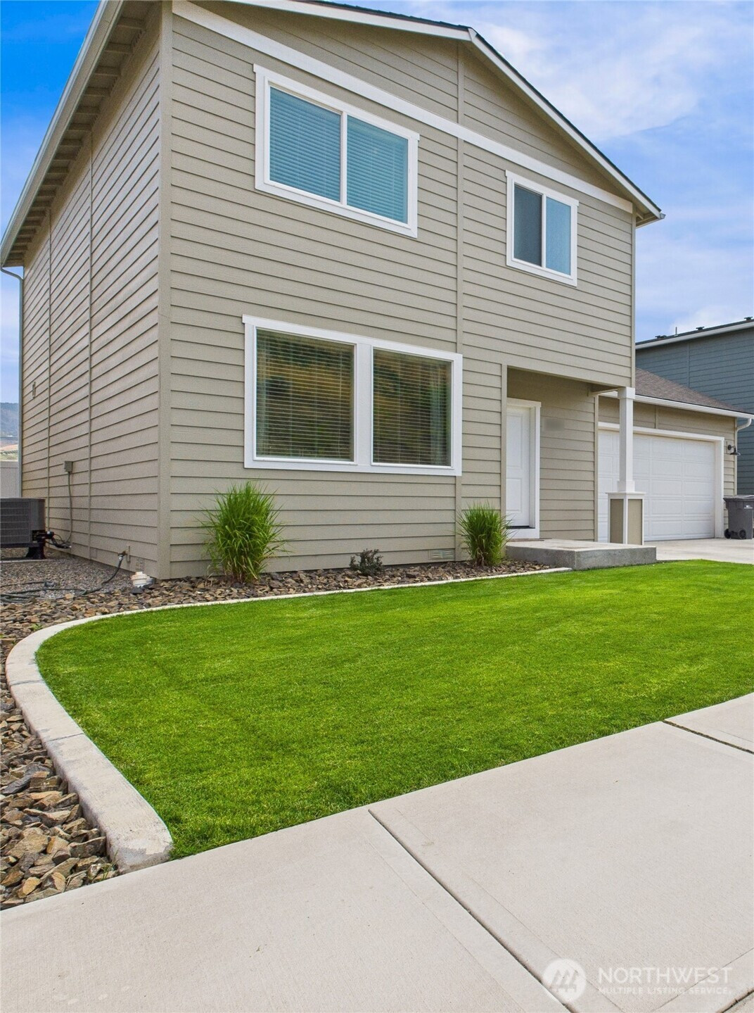 2456 SE Sage Brooke Road, East Wenatchee, WA 98802