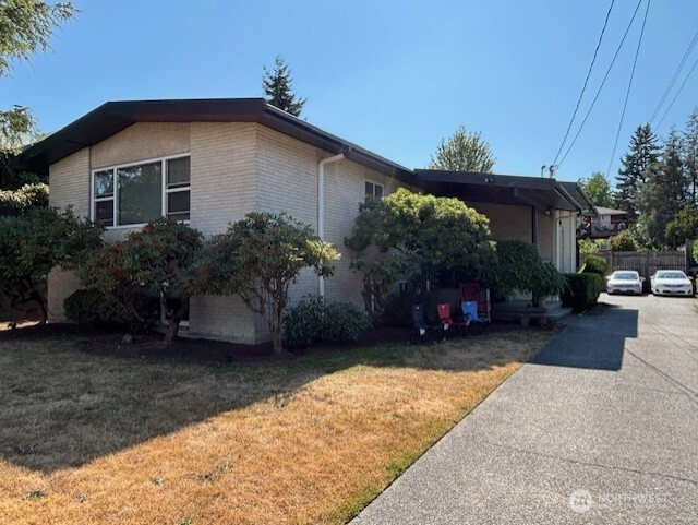 7931 9th Avenue SW, Seattle, WA 98106