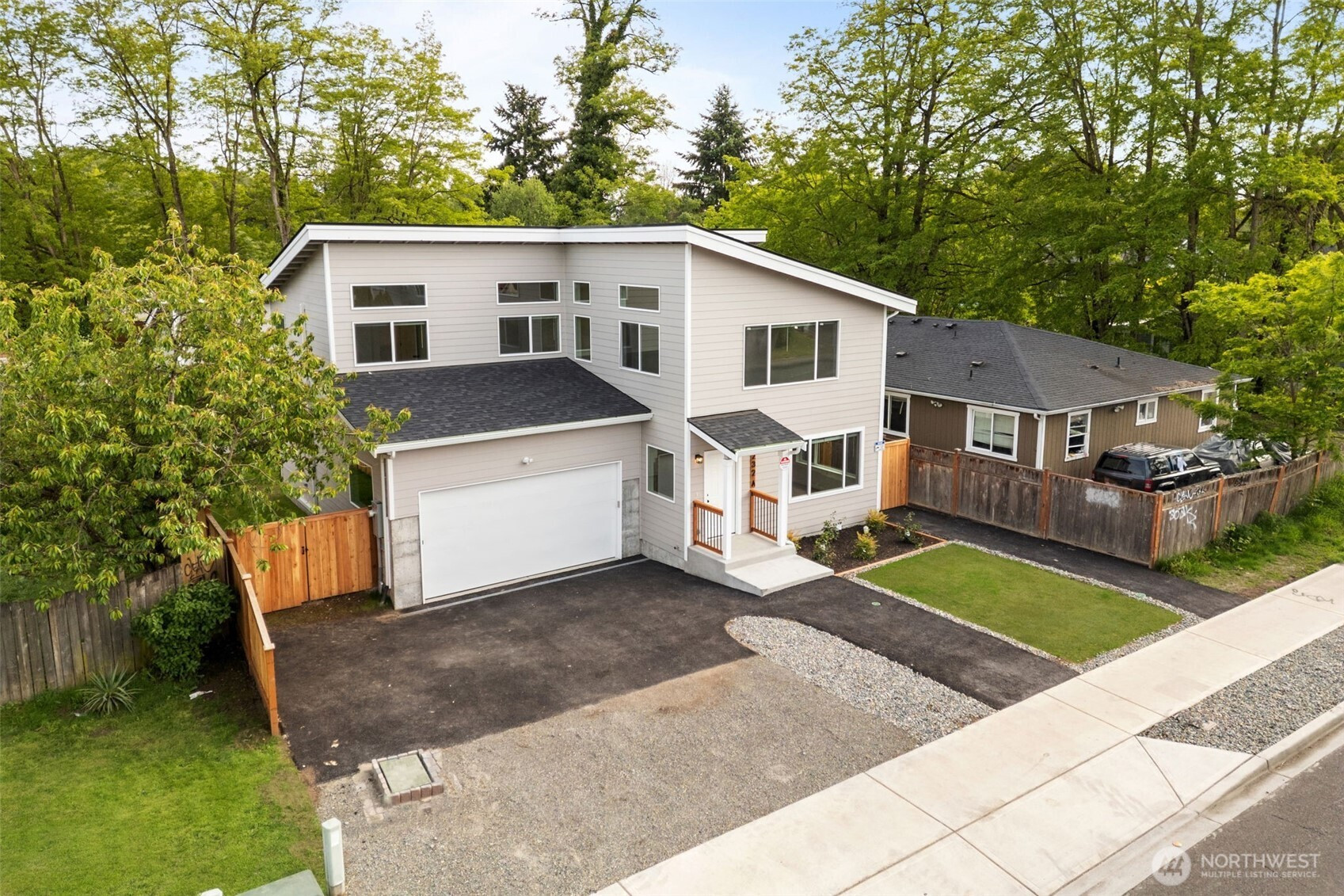 232 E 72nd Street, Tacoma, WA 98404