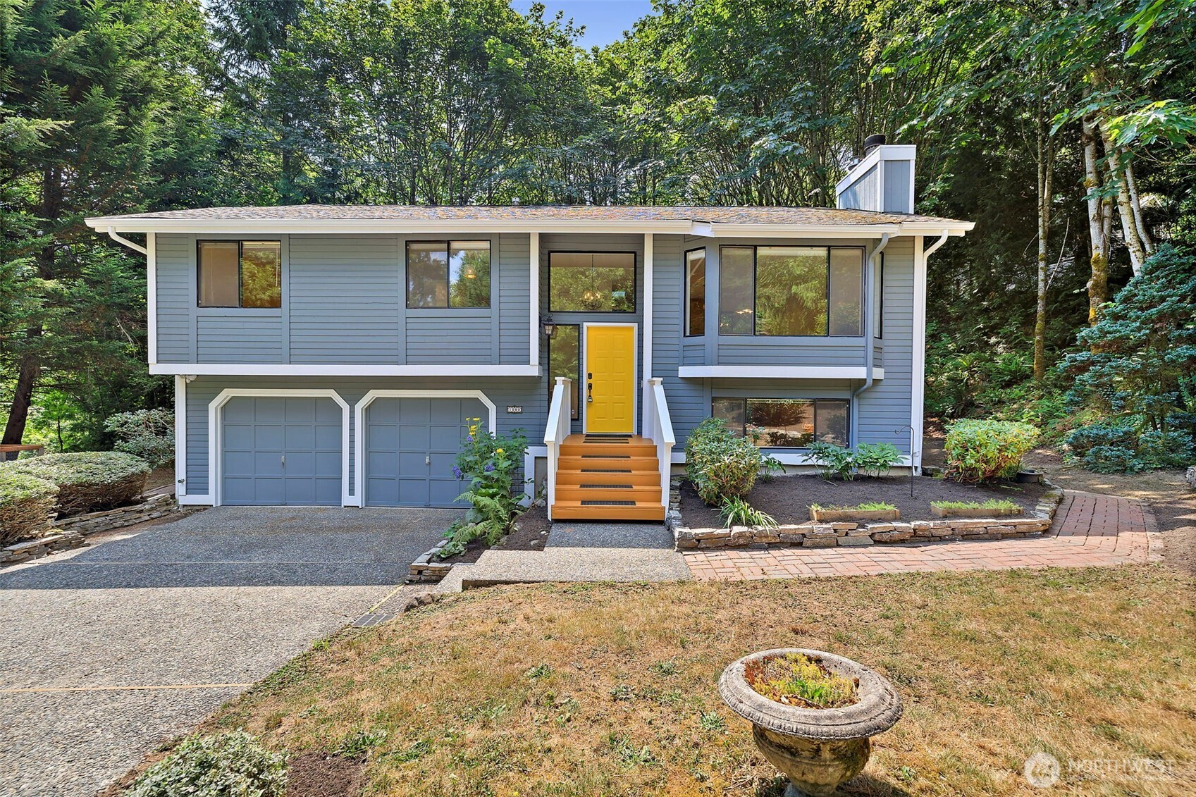 1080 Ridgewood Circle SW, Issaquah, WA 98027