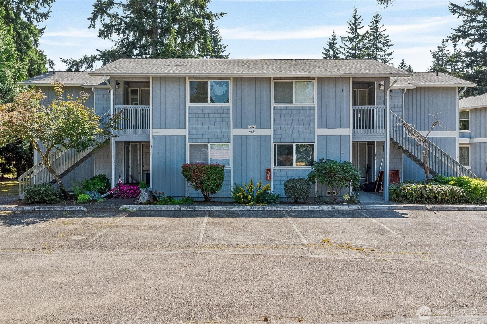 9126 1st Place NE, Lake Stevens, WA 98258