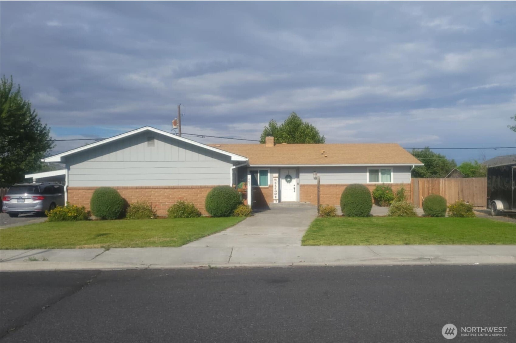 607 N Crestview Drive, Moses Lake, WA 98837