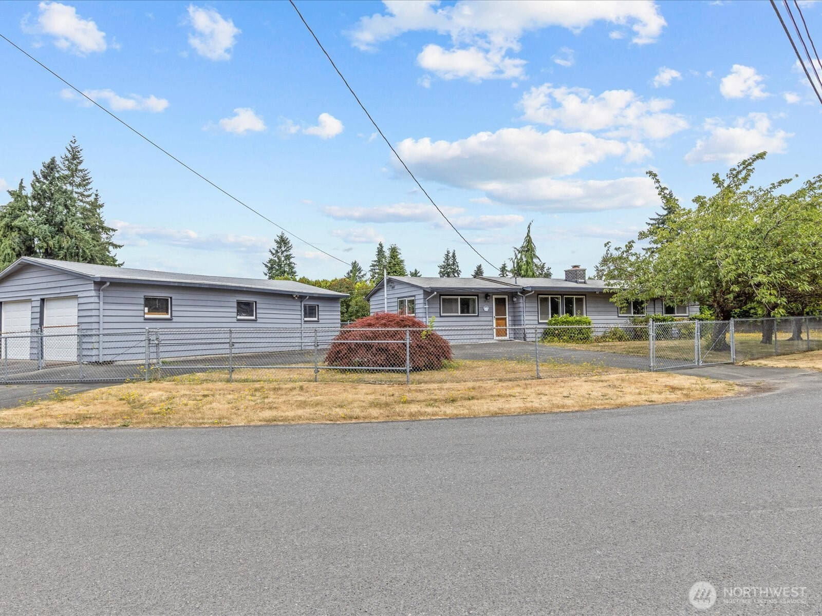 18701 3rd Avenue S, Burien, WA 98148