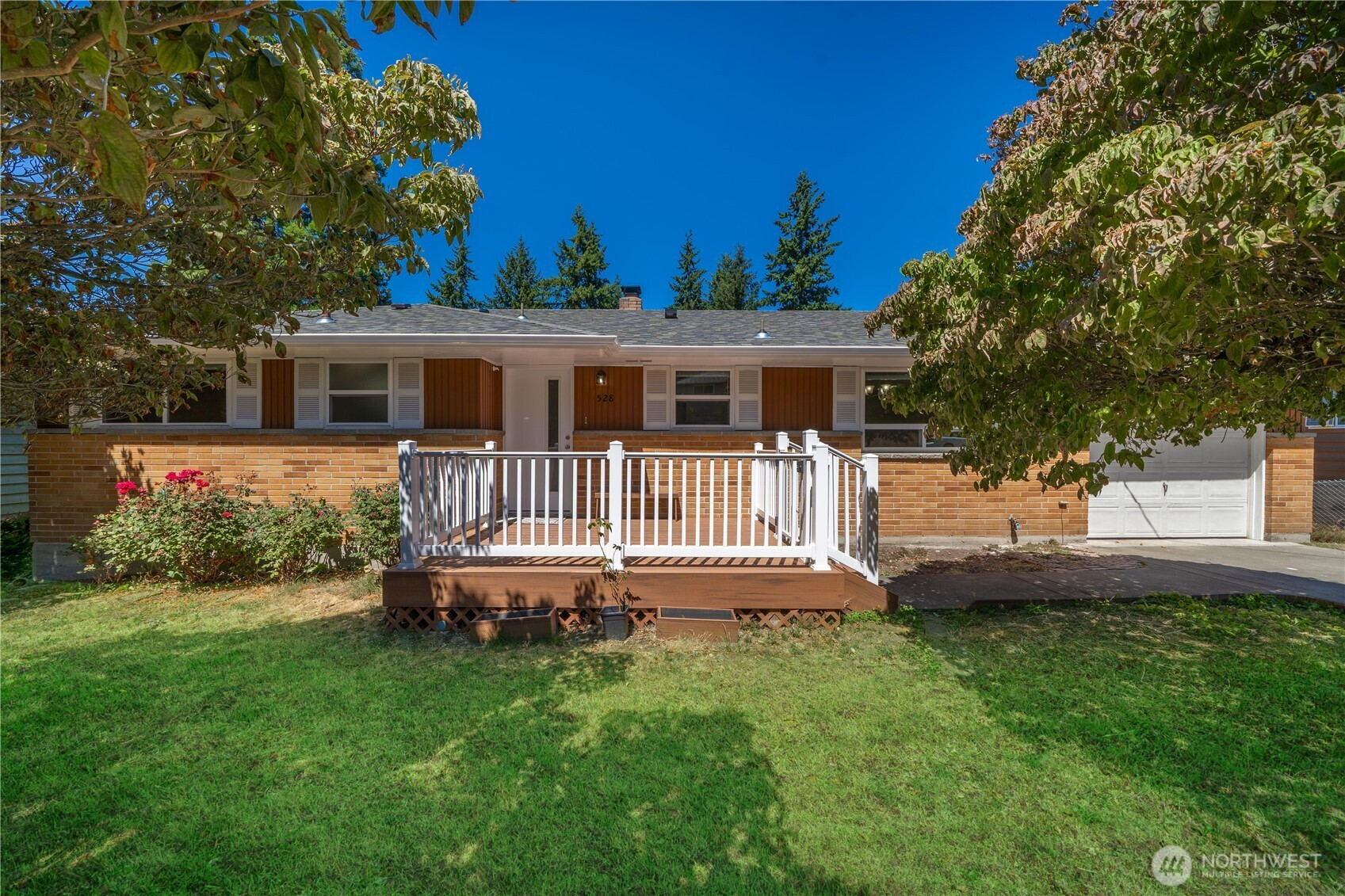528 S 302nd St, Federal Way, WA 98003