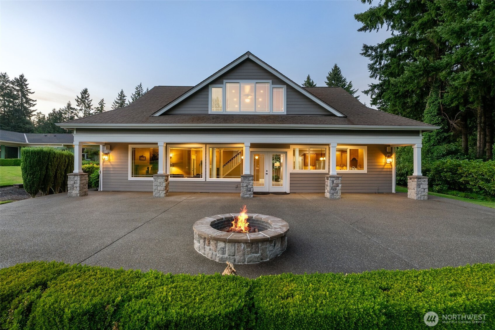 2609 Country Club Court NW, Olympia, WA 98502
