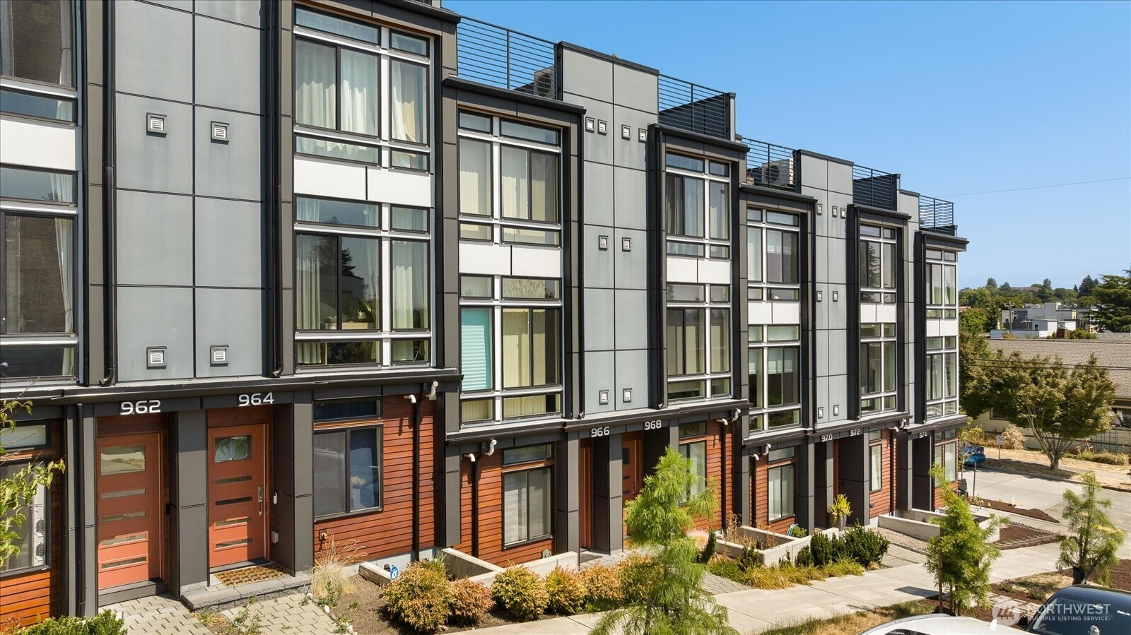 972 N Allen Place, Seattle, WA 98103