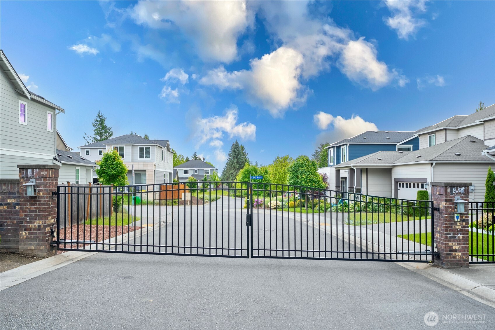 14126 SE 240th Place, Kent, WA 98042