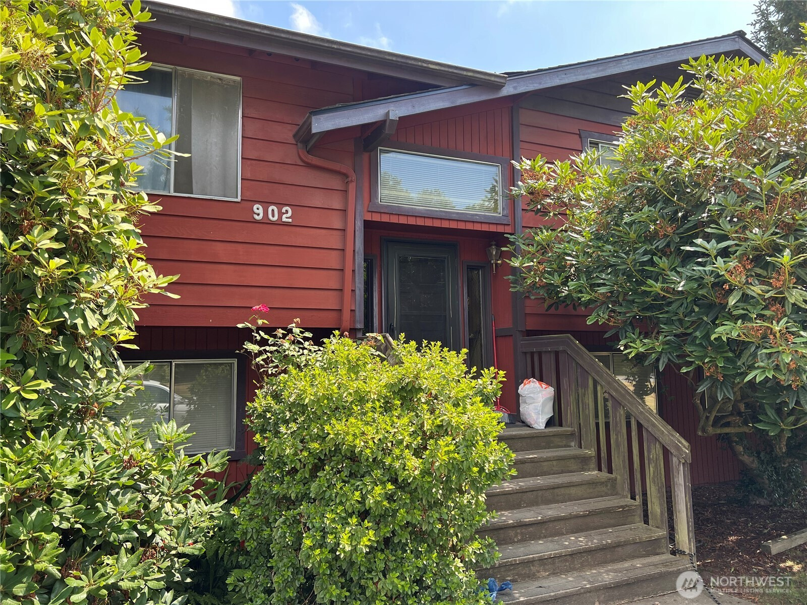 902 S Anacortes Street, Burlington, WA 98233