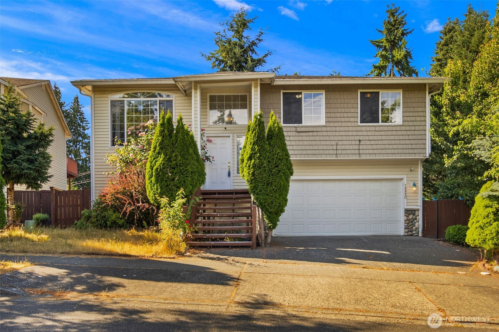 18920 21st Avenue West, Lynnwood, WA 98036