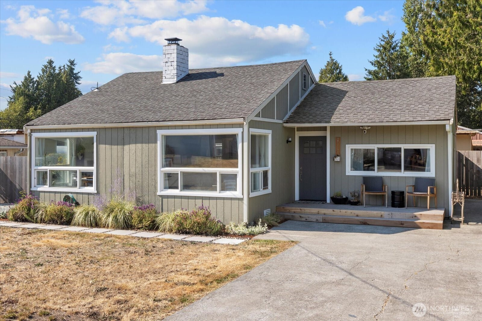2112 S 126th Street, Seattle, WA 98168