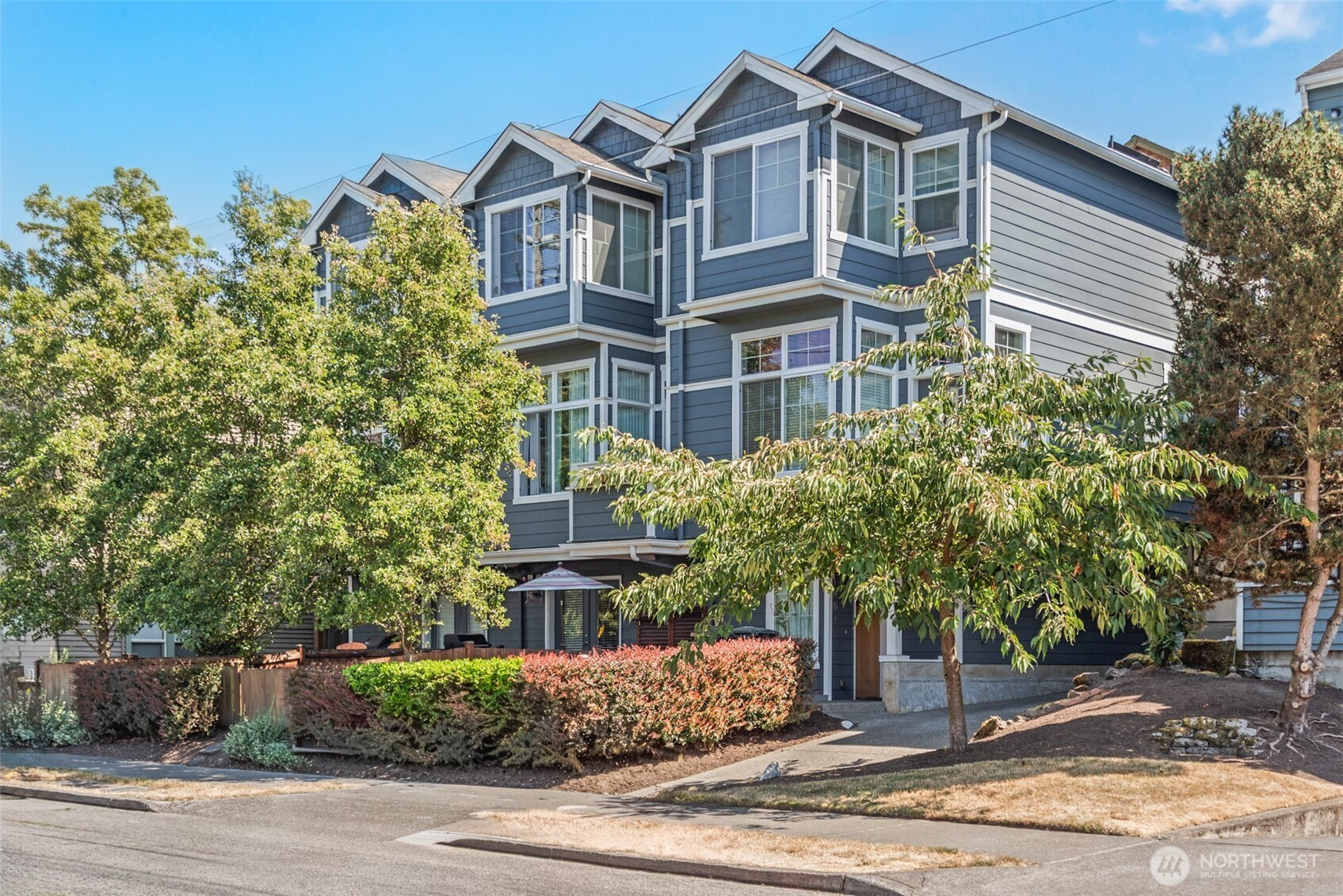 63 Etruria Street, Seattle, WA 98109