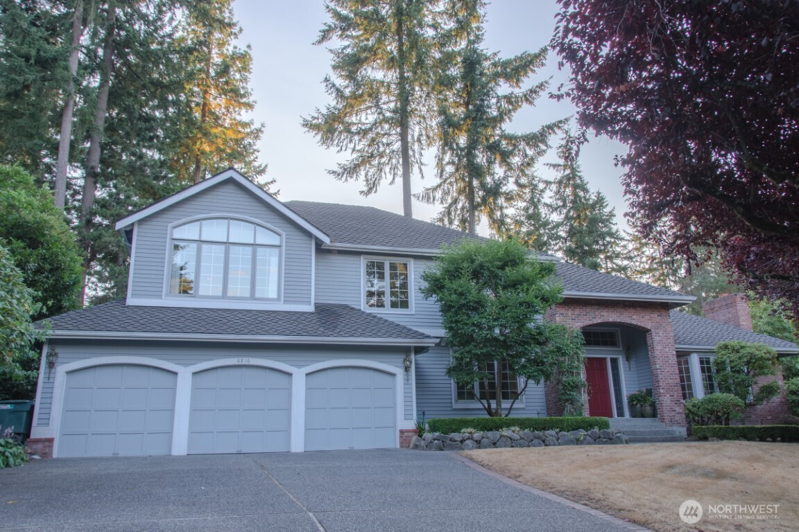 8816 SE 77th Place, Mercer Island, WA 98040