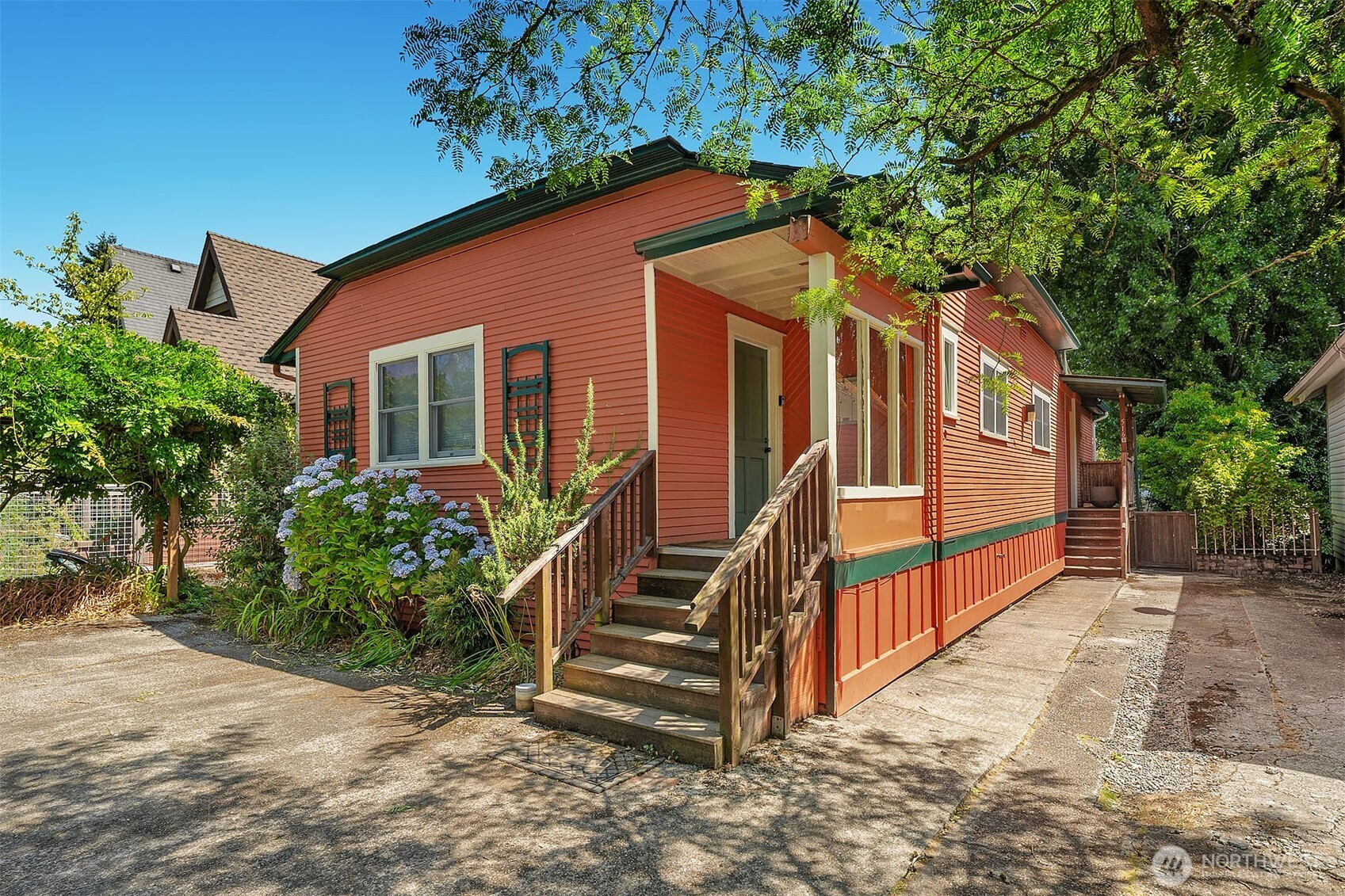 516 23rd Avenue E, Seattle, WA 98112