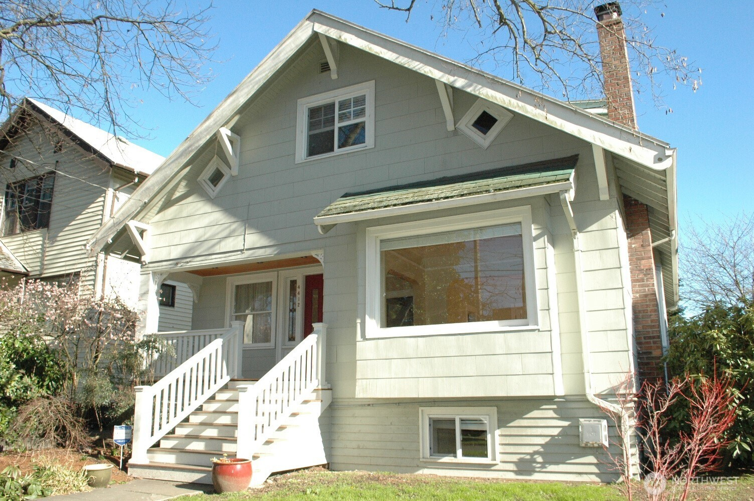 4412 2nd Avenue NE, Seattle, WA 98105