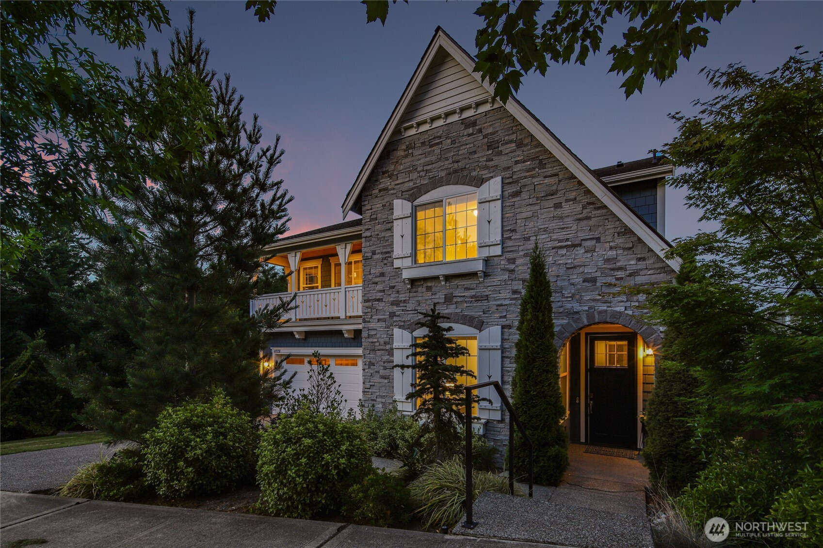 4728 165th Place NE, Redmond, WA 98052