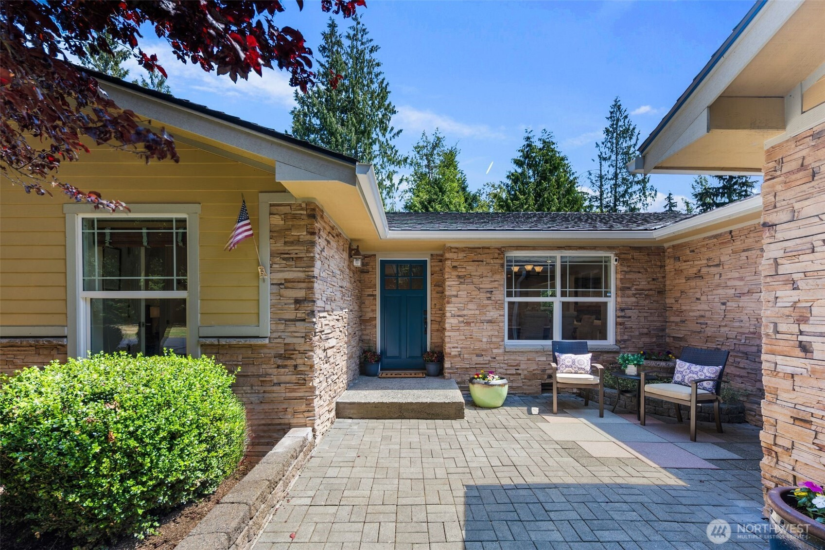 6306 258th Avenue NE, Redmond, WA 98053