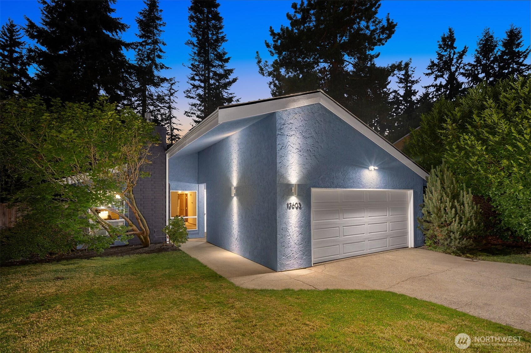 13603 88th Place NE, Kirkland, WA 98034