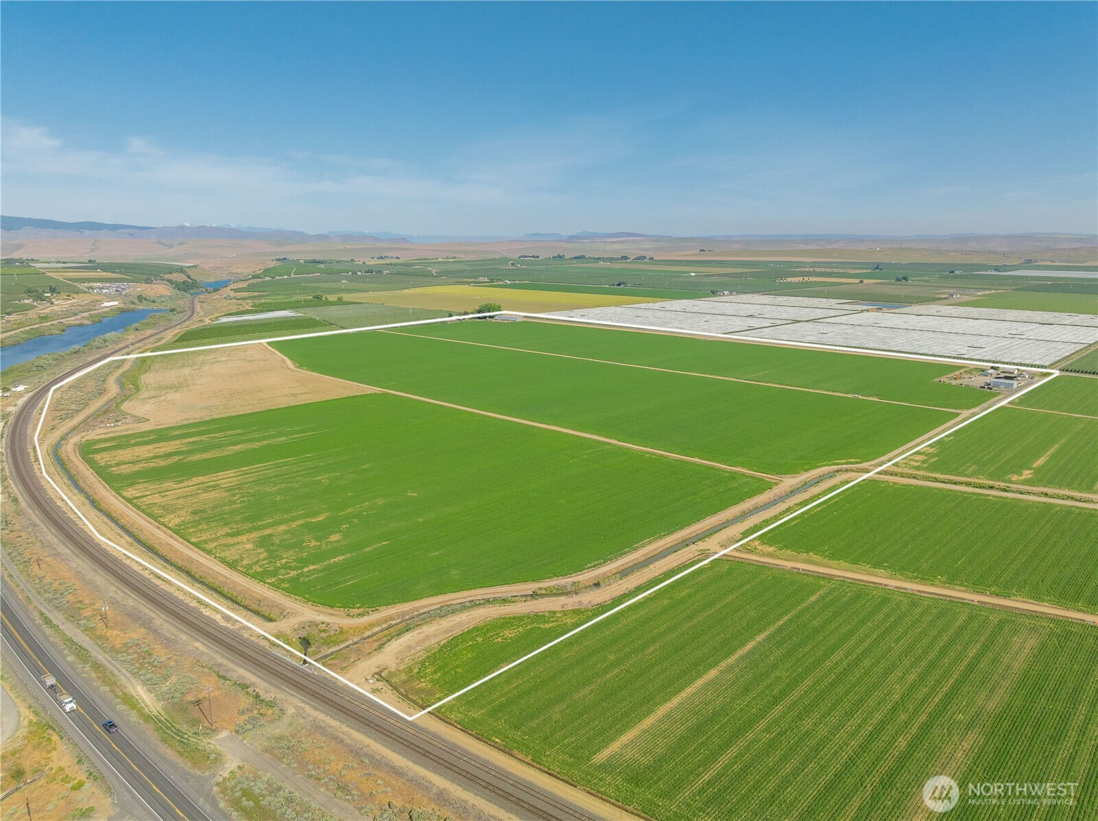 19527 NW Rd 10.5, Quincy, WA 98848