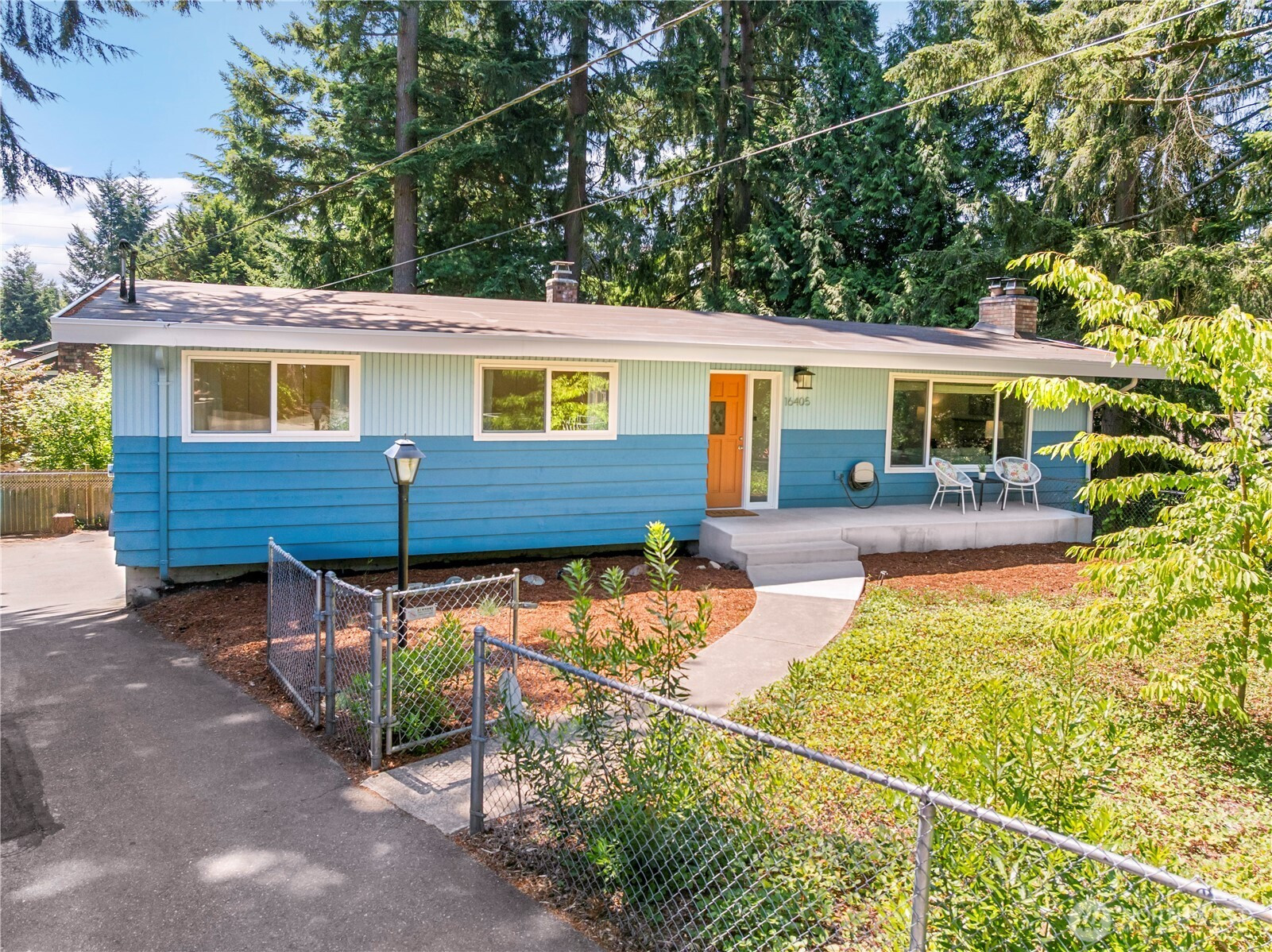 16405 Burke Avenue N, Shoreline, WA 98133