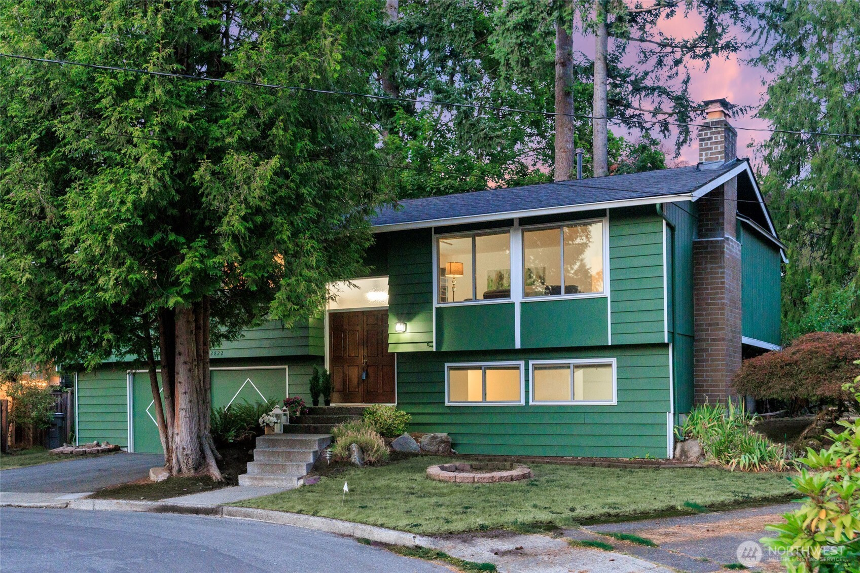 12822 NE 68th Street, Kirkland, WA 98033