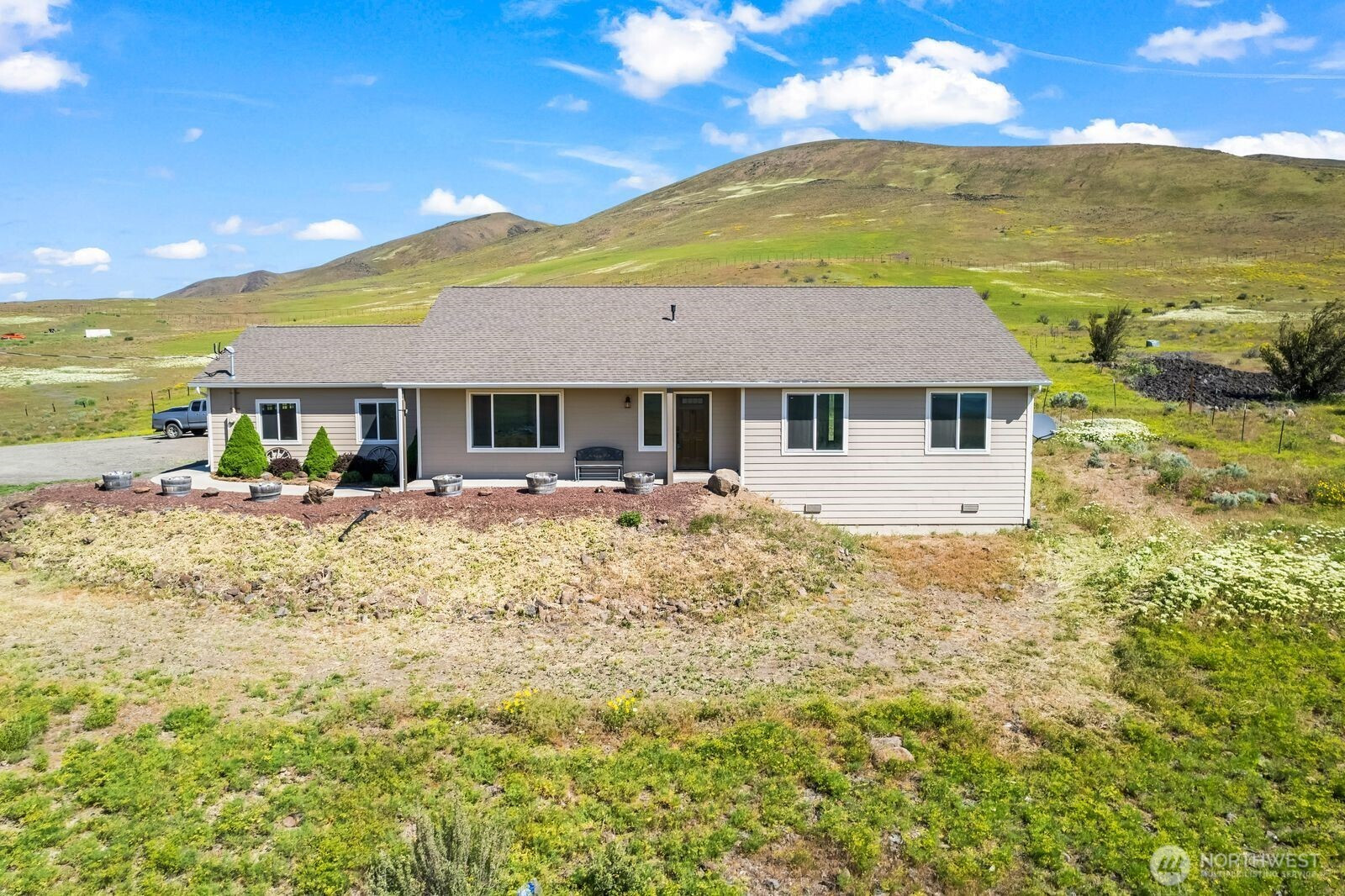 1101 Elk Ridge Lane, Selah, WA 98942