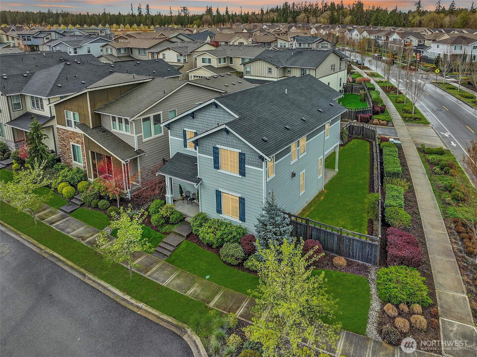 32898 Pine Avenue SE, Black Diamond, WA 98010