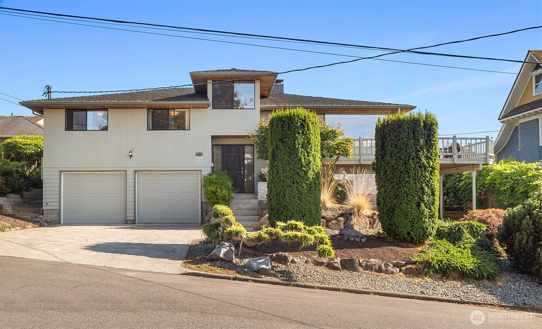 826 Maple Street, Edmonds, WA 98020
