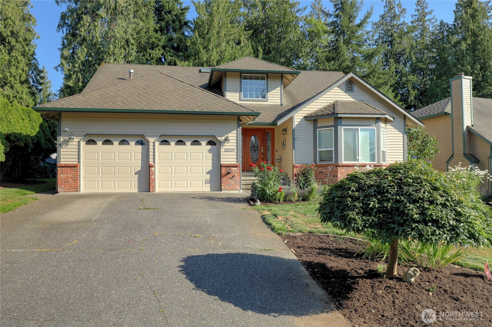 18329 Cedarbough Loop, Arlington, WA 98223