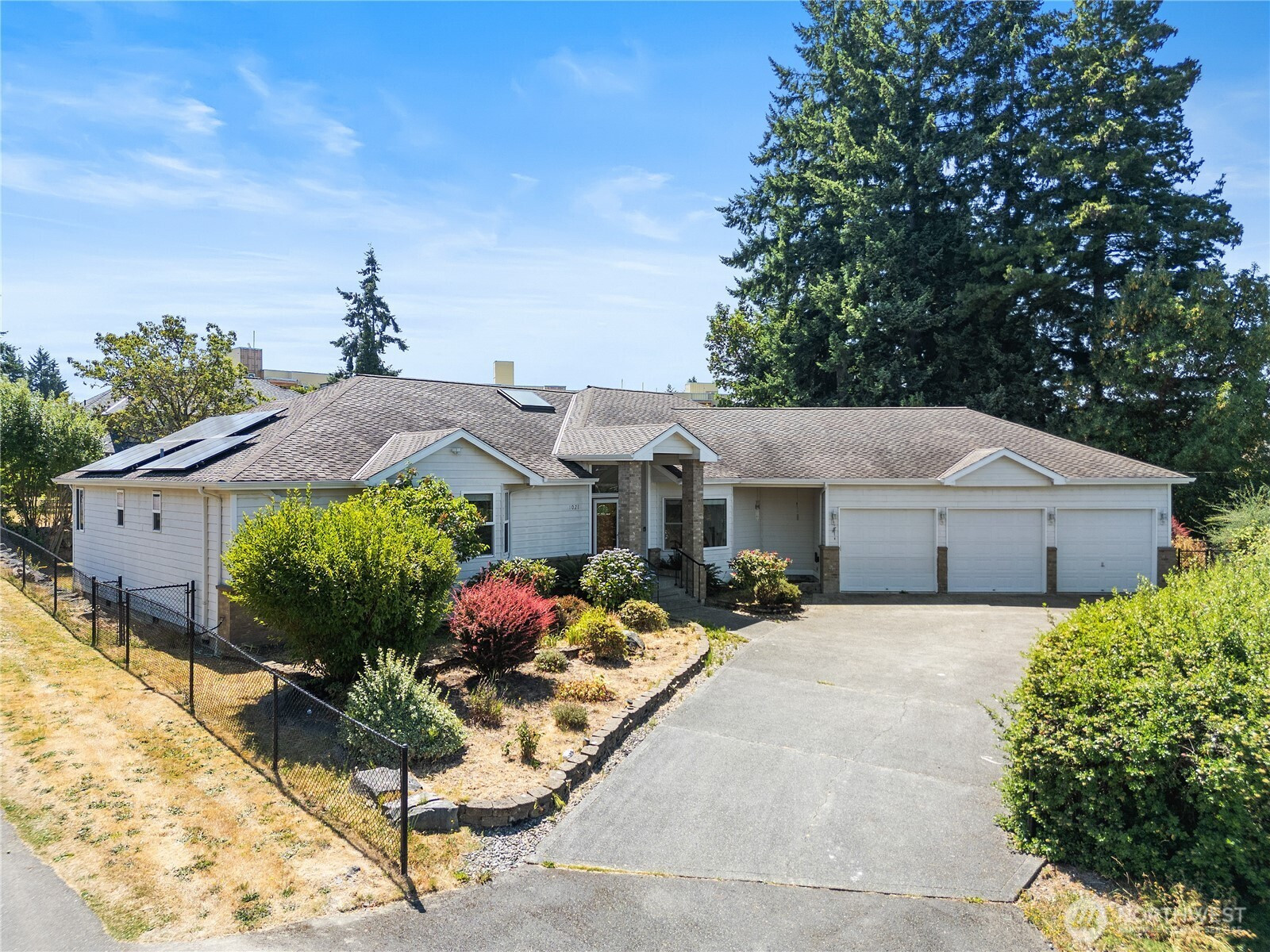 1021 SW 120th Street, Seattle, WA 98146