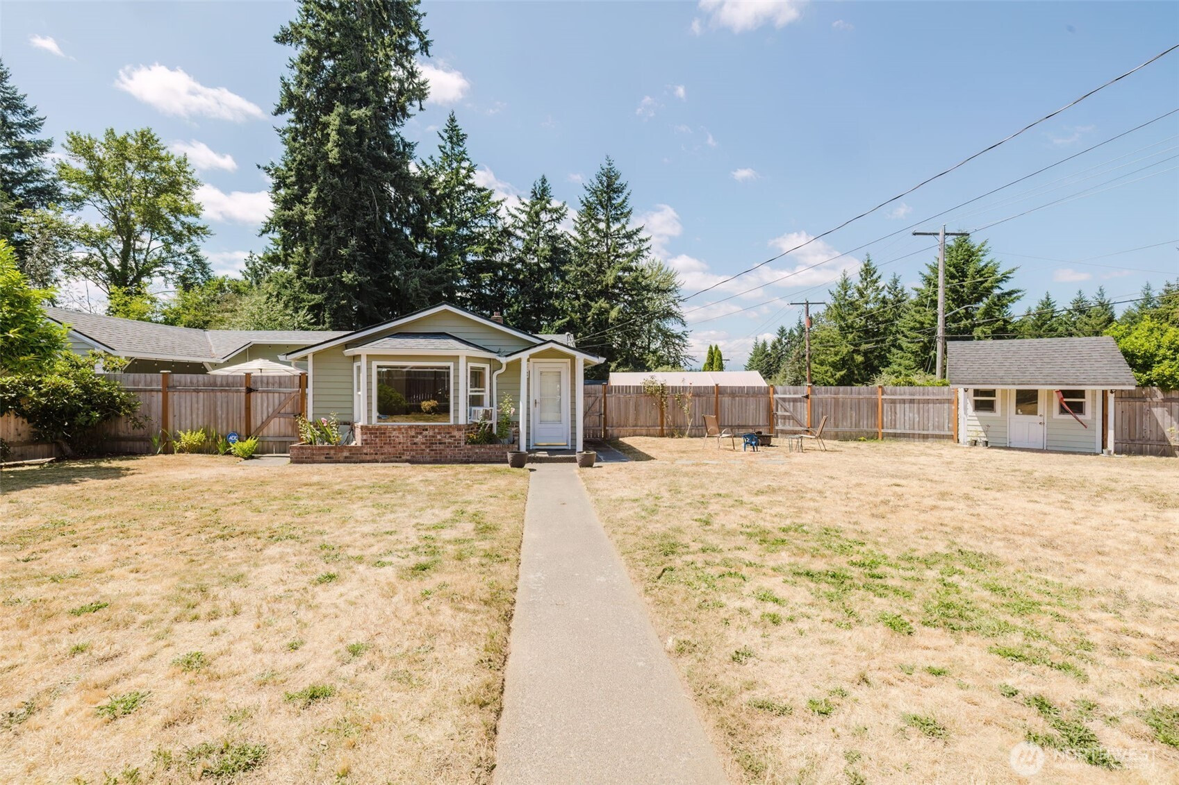 143 Dora Avenue, Bremerton, WA 98312